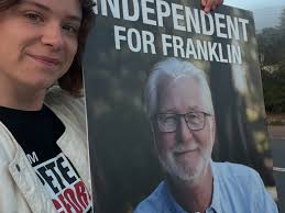 Honk if you love independents! Our campaign to turn Franklin independent is  ramping up its street presence and we need your help! Do you have a street  front/fence in a high traffic