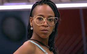 Karol conká was born on january 1, 1987 in curitiba, paraná, brazil as karoline dos santos de oliveira. Karol Conka Is Criticized By Colleagues And Puts Career At Risk In Bbb21 Entertainment Prime Time Zone