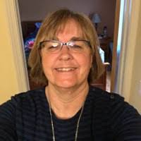 Laurie Donohue's Instagram, Twitter & Facebook