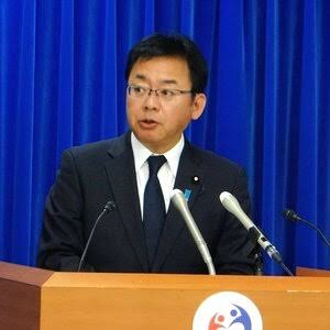 新厚労相の上野氏「処遇改善や経営改善支援のための施策を経済対策や補正予算に盛り込む」：日経メディカル