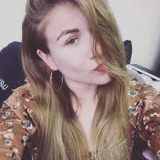 Daniela Treviño (@madatrene)