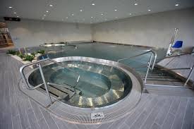 Valenciennes Plongee Dans Le Centre Aquatique Nungesser