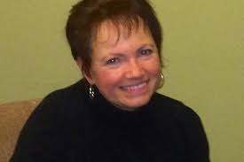 Cindy Bowen, Real Estate Agent