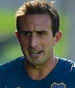 La primera tarjeta que mostró fue correcta y no dejó dudas porque izquierdoz, en lo que pareció una devolución de gentilezas, lo bajó con todo. Carlos Izquierdoz Boca Juniors Spielerprofil Kicker