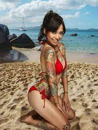 Tattoo Life bikini photoshoot (Levy Tran, 2013) : r/levytran