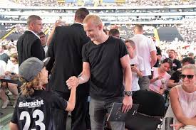 Bvb will absturz ins mittelmaß abwenden tz.de mehr zum thema ansehen in google news Sebastian Rode Peilt Comeback In Drei Wochen An Aber Wohl Nicht Beim Bvb
