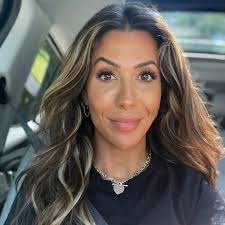 Maycember 😅❤️🥹 Themes of the never ending month • Setbacks are setups •  Most of the time, things aren't actually as they seem. Be quick to give  understanding, not judgment • Discipline >>