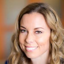 Michelle Peacock's Instagram, Twitter & Facebook