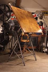 Renaud Jaylac Brocantes Antiquites Industrielles Meuble De Metier D Atelier Meuble De Metier Meubles Industriels Mobilier De Salon