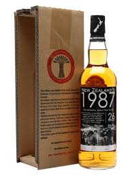 New Zealand S 1987 26 Year Old Touch Pause Enjoy The Whisky Exchange