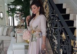 وهي أخت الفنانة أسيل عمران Ù…Ù†Ø²Ù„ Ù„Ø¬ÙŠÙ† Ø¹Ù…Ø±Ø§Ù† Ø¹Ù†ÙˆØ§Ù† Ù„Ù„Ø±Ù‚ÙŠ ÙˆØ§Ù„ÙØ®Ø§Ù…Ø© ØµÙˆØ± Ø§Ù„ØªÙ‚Ø·ØªÙ‡Ø§ Ø¯Ø§Ø®Ù„Ù‡