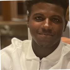 Today marks my final day in Goldsmiths Bluewater! A special thank you to  everybody in branch 212! I am so grateful for all of the opportunities I've  been given for the last