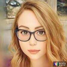 Tanisha Compton's Instagram, Twitter & Facebook