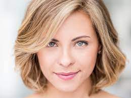 Frisuren Fur Feines Haar Tipps Und Looks Zum Nachstylen Perfektes Haar Frisuren Dunnes Haar Frisuren Feines Haar 20er Jahre Frisur