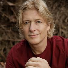 Johan Earl launches international production company Triton-X