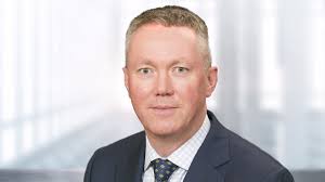 Simon Campion's Instagram, Twitter & Facebook