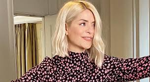 Unblocked julia maisie ss multi games and loliplay just for you /> <meta name=. Holly Willoughby S 20 M S Dress Is Perfect For Valentine S Day