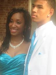 Sonya Hooker's Instagram, Twitter & Facebook