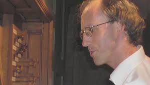 Saint-Bertrand-de-Comminges. David Maw aux commandes du grand orgue