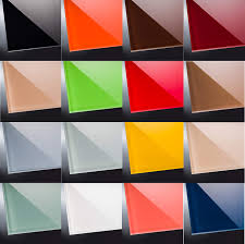 Glas verleiht ihrer küche einen besonderen glanz und lässt sich sehr gut reinigen. Lackiertes Glas Glanzend Ral Farbe Nach Wunsch Glasheld