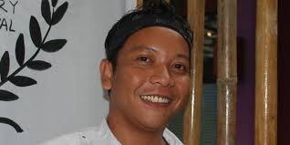 Daniel Rudi Undang Nonton 'PRISON AND PARADISE'