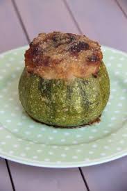 Check spelling or type a new query. Zucchine Tonde Ripiene Ricette Zucchine Ripiene Vegetariane Zucchine