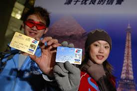 4% on eligible gas, including gas at costco for the first $7,000 per year and then 1% thereafter 3% on restaurants and eligible travel purchase worldwide 2% on all other purchases from costco and costco.com Idle Credit Cards Prompt Citi Hsbc Overhaul Business Chinadaily Com Cn