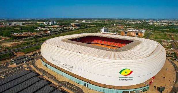 🏟️ Le Stade Abdoulaye Wade, une infrastructure ultramoderne de 50 000  places, se prépare à accueillir les @jojdakar2026 🌟 Afrig dalal, Ndakaaru  jëmël. 🇸🇳 Visitez notre site 🔗https://www.au-senegal.com/ #senegal  #jojdakar #dakar #Paris2024 #