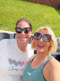 How dare these programmers to not know what an ACCORDIAN is and the cheek  of them to even consider calling it a Squeeze Box !! Whelps! I might go and  play it