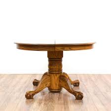 This Round Dining Table Is Featured In A Solid Wood With A Gorgeous Glossy Oak Finish This Stunning Dining Table Has A Round C Dining Table Curved Table Table