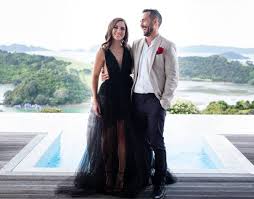 Katie nonetheless has two bachelors to select from, however the viewers doesn't know. The Bachelorette Season 2 Finale Lexie Chooses Hamish Boyt For Her Final Rose Nz Herald