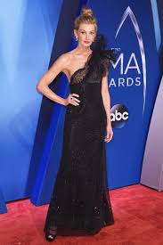 Faith Hill Photos Photos The 51st Annual Cma Awards Arrivals Dresses Stylish Dress Designs Stylish Dresses