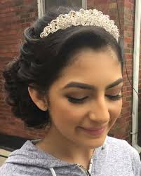 The girls can select the best one and match with their faces because the hairstyles also will be suitable with the faces. 20 Absolutely Stunning Quinceanera Hairstyles With Crown Quinceanera Quince Hairstyles Hairstyles With Crown Hair Styles