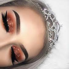 Pinner Rolina Has Some Beautiful Images Of Makeup Trendingnow 02 05 2018 As We Get Closer To Trucco Splendido Trucco Di Color Bronzo Prodotti Per Il Trucco