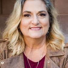 Cara Creager's Instagram, Twitter & Facebook