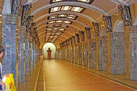 Check spelling or type a new query. San Petersburgo Estacion De Metro Con El Busto De Lenin Bild Von St Petersburg Nordwestrussland Tripadvisor