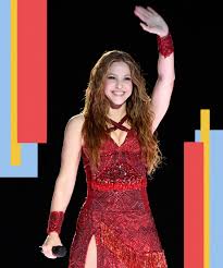 Shakira could dye her hair whenever, wherever and totally pull it off. Shakira Beauty Secrets Hair Makeup