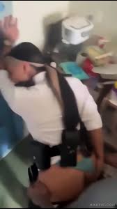 Prison Guard Fucks Her Inmate - EPORNER