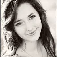 Rachelle Romero's Instagram, Twitter & Facebook