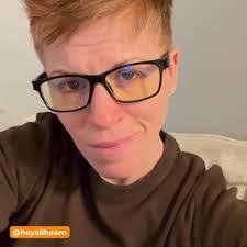 Karen Scofield's Instagram, Twitter & Facebook