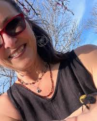 Susan Bennett Lopez (@luckygirleleven) • Instagram photos and videos