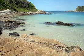 Follow the link and you'll be able to see a preview of the book. Praia Das Conchas Cabo Frio Mapio Net