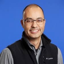 Martin Landeros's Instagram, Twitter & Facebook