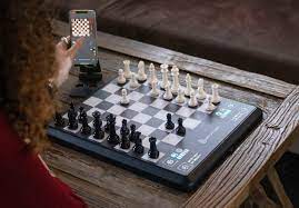 We collected 16 of the best free online chess games. E Board Of A Different Kind Chesstech News