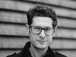 Beyond Solitary Reveries: On the Possibility of Collective Imagination —  The Junkyard