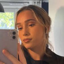 Clara Le Doaré (@eeb7d0db1f514a1)