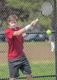 Tennis coach brings plenty of experience