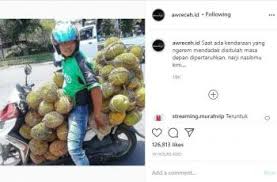 Tapi sayangnya, beberapa perusahaan travel palembang memiliki aturan tersendiri bagi penumpang yang membawa barang dengan bau yang tajam, termasuk durian. Driver Ojol Bawa Durian Sebanyak Ini Netizen Yang Order Nggak Ada Akhlak Hitekno Com