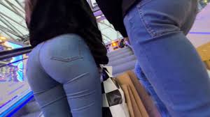 Tight Jeans On Ass - EPORNER