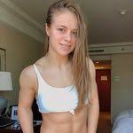 Loredana heeft 9 functies op zijn of haar profiel. Loredana Toma Tomaloredanaelena Download Instagram Stories Highlights Photos Videos Imginn Com